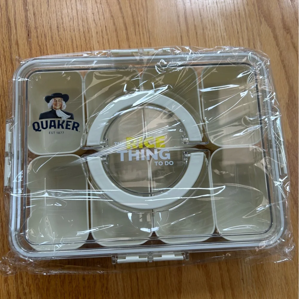 Snackle Box Container Divided Serving Tray Snack Box with Quaker‎ Branding - NEW